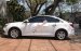 Bán ô tô Chevrolet Cruze MT 2017, màu trắng xe gia đình, giá tốt
