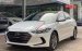 Cần bán xe Hyundai Elantra 1.6AT đời 2016, màu trắng, giá chỉ 575 triệu