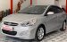 Bán Hyundai Accent 1.4 MT sản xuất 2015, màu bạc, nhập khẩu Hàn Quốc xe gia đình 