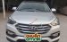 Cần bán Hyundai Santa Fe 2.2L 4WD đời 2017, màu bạc số tự động