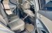 Cần bán Hyundai Santa Fe 2.2L 4WD 2017, màu bạc