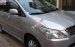 Cần bán Toyota Innova 2.0E đời 2012, màu bạc số sàn, 435tr