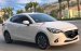 Bán Mazda 2 1.5 AT sản xuất năm 2015, màu trắng, nhập khẩu