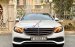 Cần bán Mercedes E200 năm sản xuất 2018, màu trắng chính chủ