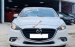 Cần bán Mazda 3 Facelift sản xuất 2017, màu trắng, 615tr