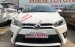 Cần bán xe Toyota Yaris sản xuất 2017, màu trắng, nhập khẩu nguyên chiếc chính hãng