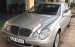 Cần bán Mercedes E200 2004, màu bạc giá cạnh tranh