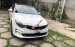 Cần bán xe Kia Optima 2.0AT 2017, màu trắng ít sử dụng