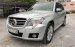 Bán Mercedes GLK 300 đời 2010, màu bạc, xe nhập, giá 565tr