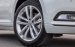 Cần bán xe Volkswagen Passat Comfort sedan sang trọng, xe nhập Đức, giảm trực tiếp 170 triêu