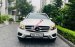Cần bán xe Mercedes GLC250 năm sản xuất 2017, màu trắng