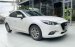 Cần bán gấp Mazda 3 sản xuất 2019, màu trắng, nhập khẩu