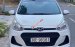 Bán Hyundai Grand i10 1.0 MT Base đời 2017, màu trắng, giá tốt