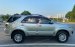 Cần bán Toyota Fortuner 2.7V 4x4 AT sản xuất năm 2014, màu bạc 