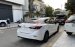Bán Mazda 3 1.5 AT năm sản xuất 2016, màu trắng, giá 475tr