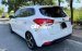 Xe Kia Rondo sản xuất 2016, màu trắng, giá chỉ 429 triệu