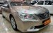 Cần bán xe Toyota Camry Q năm 2014 xe gia đình, 670tr