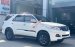 Bán ô tô Toyota Fortuner TRD Sportivo 4x2 AT 2015, màu trắng