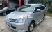 Cần bán gấp Toyota Innova V năm 2008, màu bạc xe gia đình