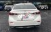 Cần bán gấp Mazda 3 Facelift sản xuất 2017, màu trắng