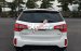 Cần bán xe Kia Sorento DATH sản xuất 2017, màu trắng số tự động 