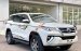 Cần bán Toyota Fortuner 2.7V 2017, màu trắng, xe nhập, 845tr