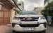 Bán Toyota Fortuner 2.7V sản xuất 2017, màu trắng, nhập khẩu, giá 845tr