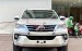 Cần bán Toyota Fortuner 2.7V 2017, màu trắng, xe nhập, 845tr