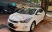 Cần bán lại xe Hyundai Elantra 1.8AT năm sản xuất 2013, màu trắng, nhập khẩu còn mới, giá tốt