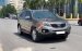 Cần bán gấp Kia Sorento 2.4 AT sản xuất năm 2013, màu xám
