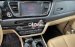 Bán xe Kia Sedona 3.3GATH năm 2016, màu trắng
