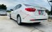 Xe Hyundai Avante MT năm 2016, màu trắng còn mới giá cạnh tranh