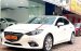 Bán Mazda 3 2.0 năm sản xuất 2016, màu trắng  