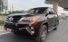 Cần bán xe Toyota Fortuner 2.7V đời 2017, màu đen, xe nhập, 940 triệu