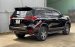 Cần bán Toyota Fortuner 2.4G 4x2 MT đời 2017, màu đen, nhập khẩu số sàn, 760tr