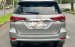 Cần bán xe Toyota Fortuner 2.7V năm 2017, màu xám, xe nhập