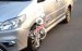 Cần bán gấp Toyota Innova E đời 2016, màu bạc chính chủ