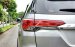 Cần bán xe Toyota Fortuner 2.7V 2017, màu bạc, nhập khẩu nguyên chiếc