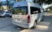 Cần bán gấp Toyota Hiace MT đời 2013, màu bạc, nhập khẩu nguyên chiếc giá cạnh tranh