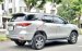 Toyota Fortuner 2. 7V AT 2017 nhập giá chỉ 835 triệu, hỗ trợ vay 80%