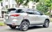 Cần bán xe Toyota Fortuner 2.7V 2017, màu bạc, nhập khẩu nguyên chiếc