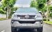 Cần bán xe Toyota Fortuner 2.7V 2017, màu bạc, nhập khẩu nguyên chiếc