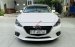 Cần bán lại xe Mazda 3 1.5 Sedan năm sản xuất 2017, giá tốt