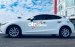 Cần bán Mazda 3 Facelift sản xuất 2017, màu trắng, xe nhập, 515 triệu