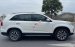 Cần bán xe Kia Sorento DATH sản xuất 2017, màu trắng, giá chỉ 748 triệu