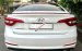 Cần bán Hyundai Sonata 2.0AT sản xuất năm 2014, màu trắng, nhập khẩu