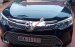 Cần bán Toyota Camry 2.5Q sản xuất năm 2016, màu đen