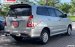 Cần bán lại xe Toyota Innova 2.0G năm sản xuất 2013, màu bạc xe gia đình, 430tr