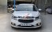 Cần bán Chevrolet Cruze LT sản xuất 2016, màu trắng 