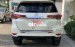 Cần bán gấp Toyota Fortuner 2.7V 4x2 AT năm 2017, màu trắng